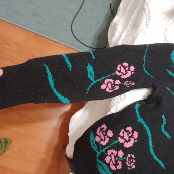 🌼Verge Girl Oversize Knit sweater 🌼 - Picture 7 of 8